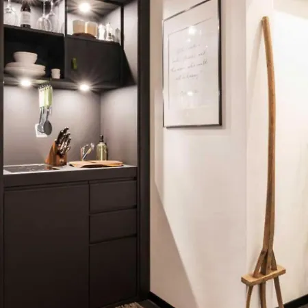 Ξενοδοχείο Nena 4*