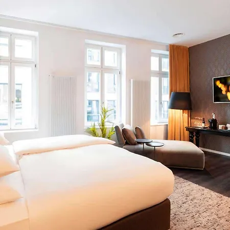 Nena By Lesa Hotel 4*