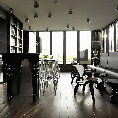 Nena Hotel 4*